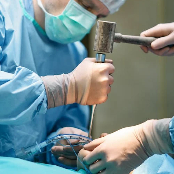 Caring for Your Heart: Simple Steps to Maintain a Strong and Healthy Cardiovascular System.